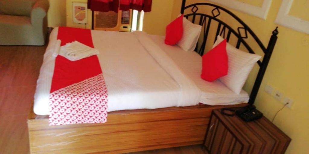 Kajipuria Resort Gajraula Ngoại thất bức ảnh